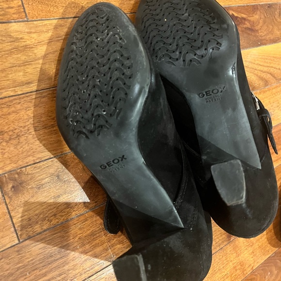 Geox size 40 suede ankle boots - Picture 2 of 5